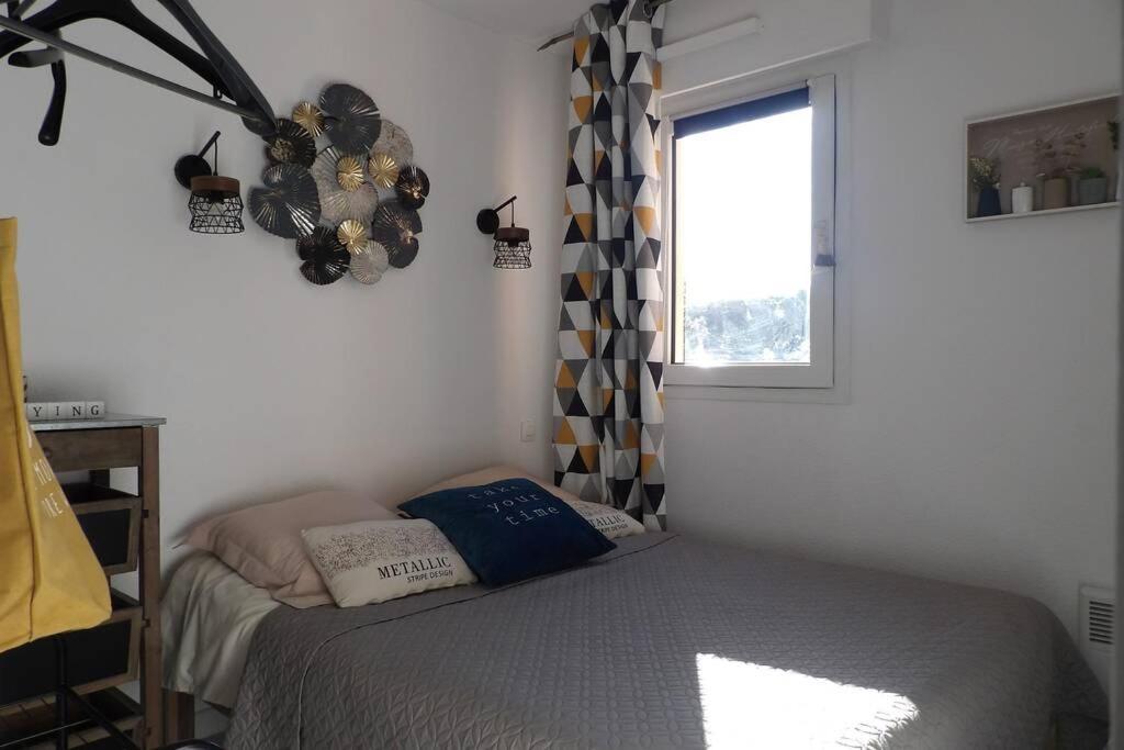 Appartement T2 Dans Residence Avec Piscine Et Tennis Saint-Raphaël Zewnętrze zdjęcie